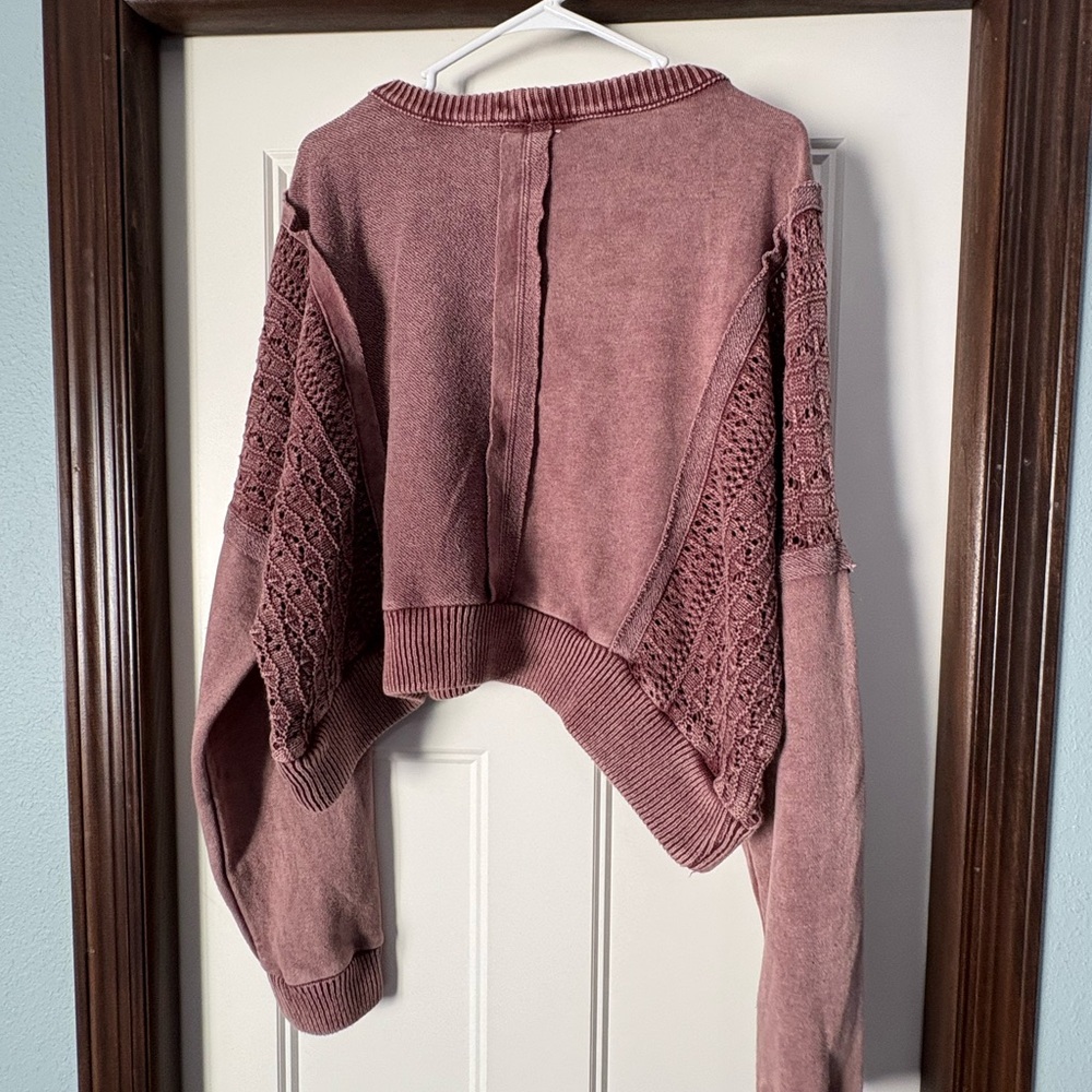 Arula (Altar’d State) Arula Jenna Mauve Ultra Cropped crew Sweatshirt sz 1X - Picture 3 of 7